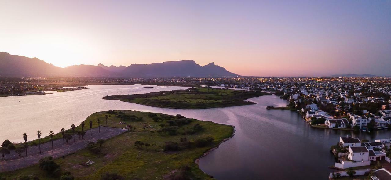 Marina Views *